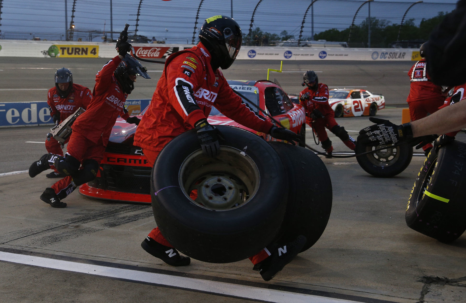 20190413_SPO_NASCAR_JW06
